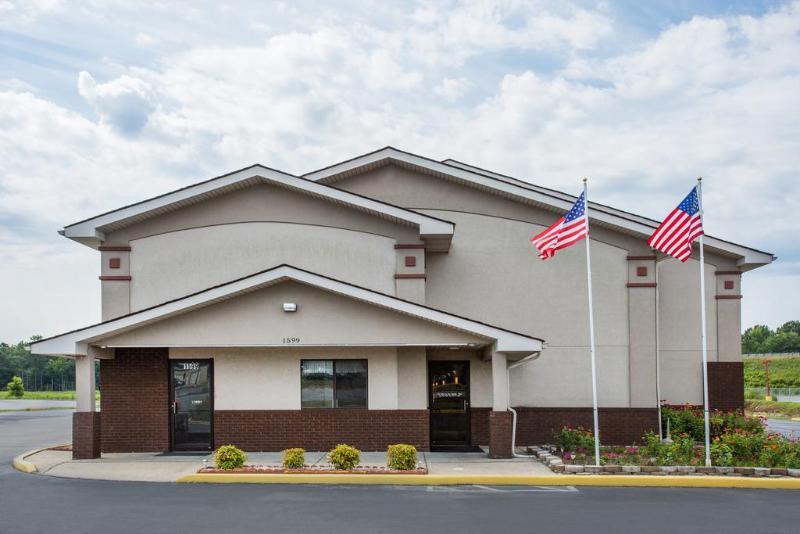 Econo Lodge Franklin Exteriör bild