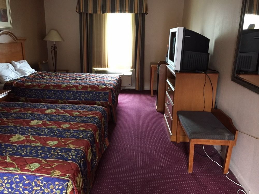 Econo Lodge Franklin Exteriör bild
